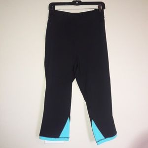 Lane Bryant LB Active black capri plus 22/24